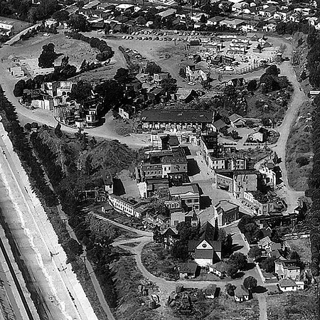 40 Acres Close Up
